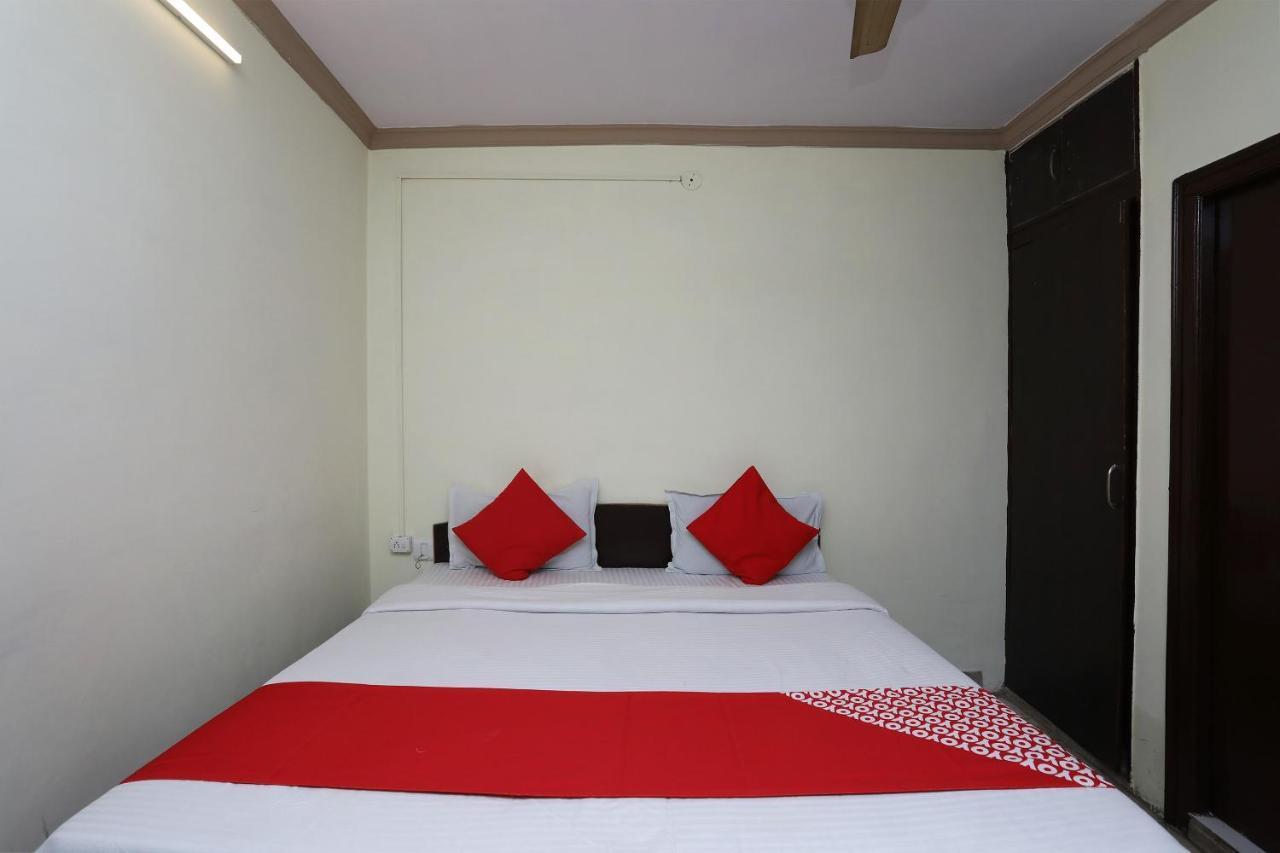 אגרה Oyo 29411 Hotel Vanshika מראה חיצוני תמונה