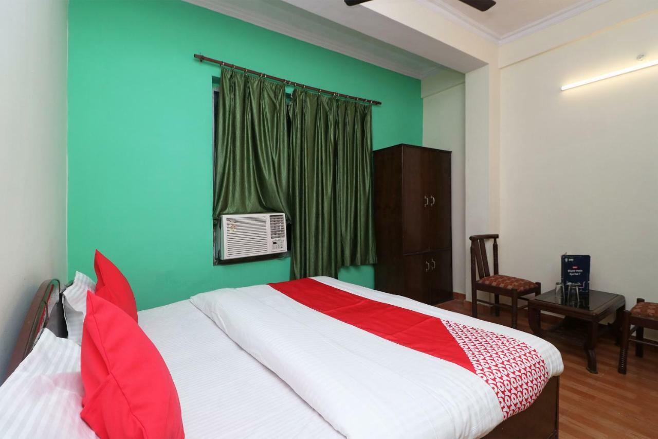 אגרה Oyo 29411 Hotel Vanshika מראה חיצוני תמונה
