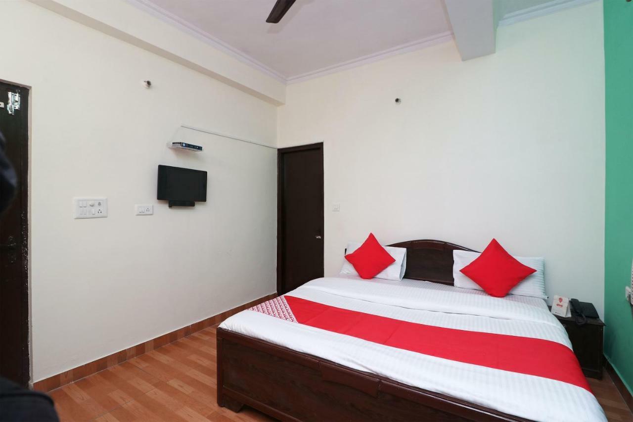 אגרה Oyo 29411 Hotel Vanshika מראה חיצוני תמונה