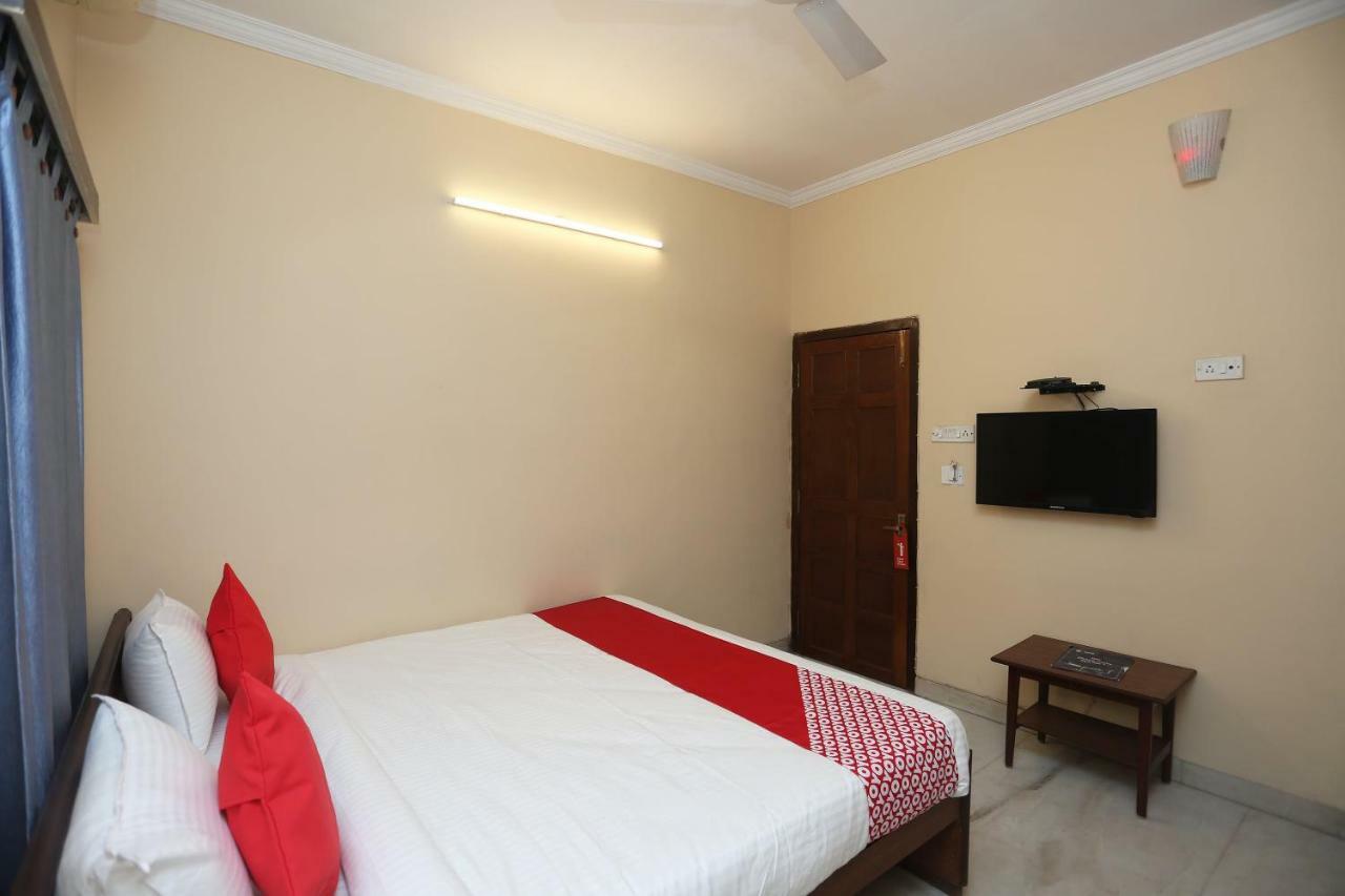 אגרה Oyo 29411 Hotel Vanshika מראה חיצוני תמונה