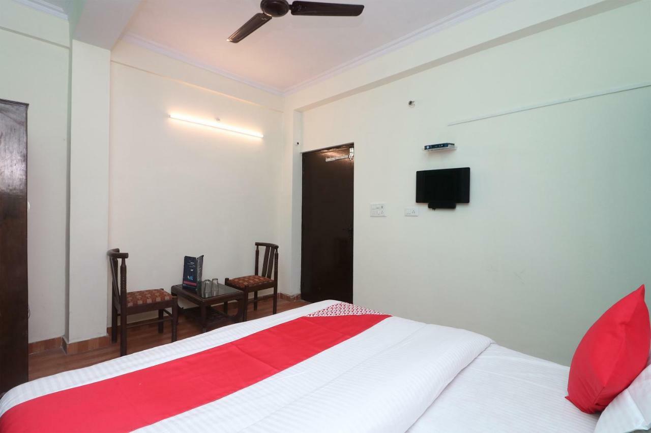 אגרה Oyo 29411 Hotel Vanshika מראה חיצוני תמונה