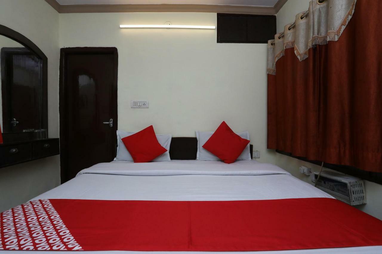 אגרה Oyo 29411 Hotel Vanshika מראה חיצוני תמונה