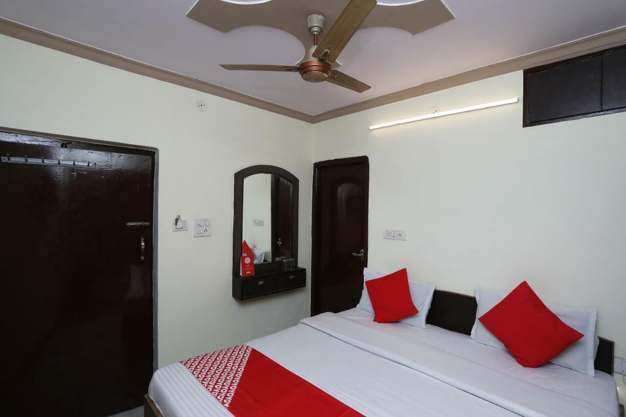 אגרה Oyo 29411 Hotel Vanshika מראה חיצוני תמונה