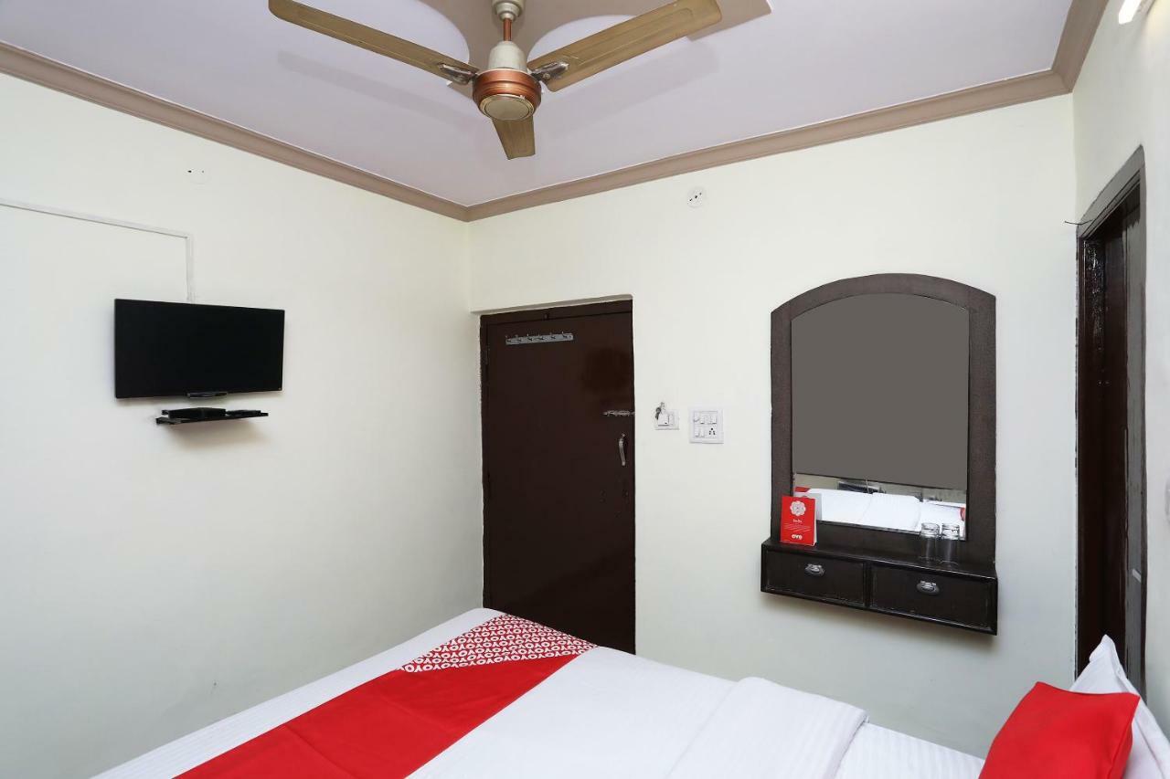 אגרה Oyo 29411 Hotel Vanshika מראה חיצוני תמונה