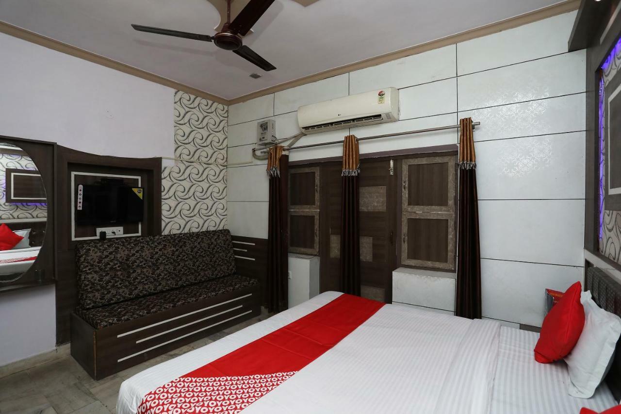 אגרה Oyo 29411 Hotel Vanshika מראה חיצוני תמונה