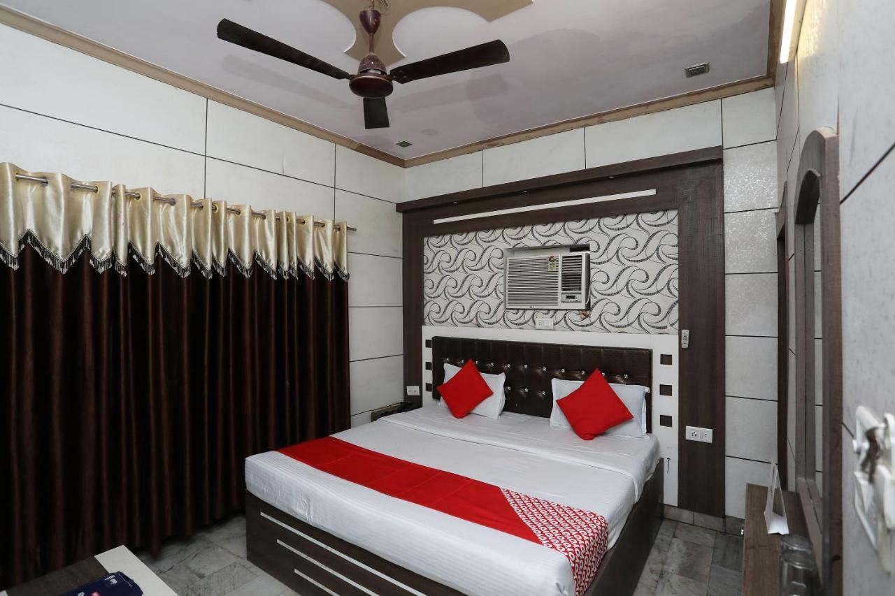 אגרה Oyo 29411 Hotel Vanshika מראה חיצוני תמונה